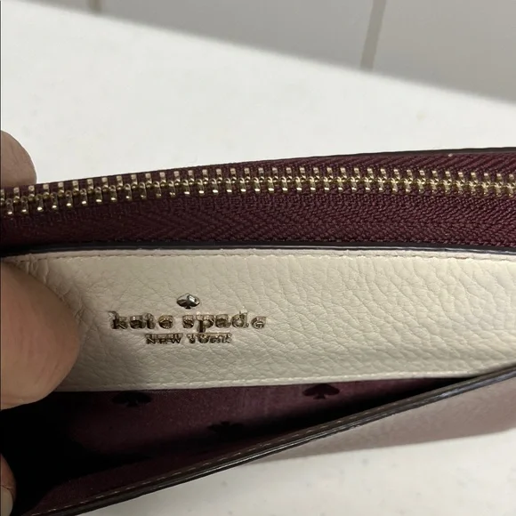 Kate Spade Cream and Brown Leather Wallet - Picture 4 of 13